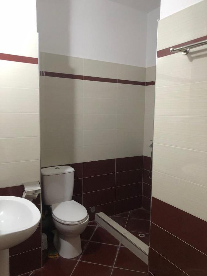 Alex Apartments Sarandë 外观 照片