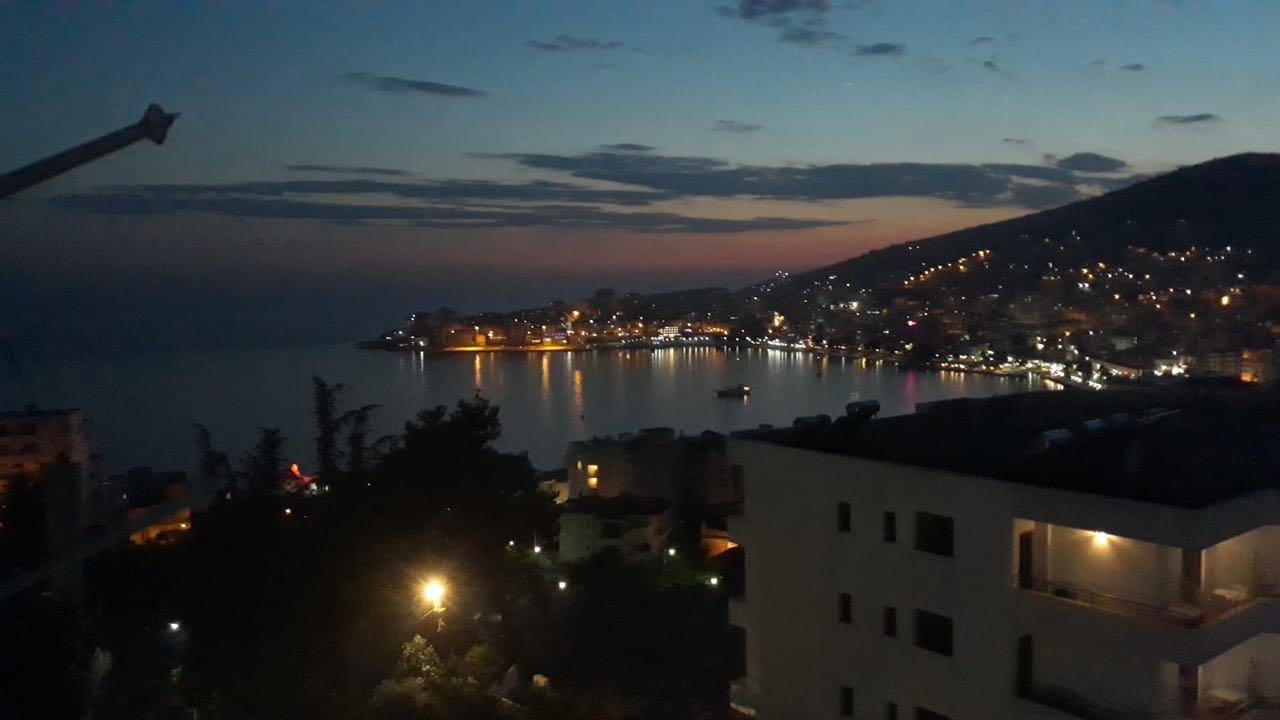 Alex Apartments Sarandë 外观 照片
